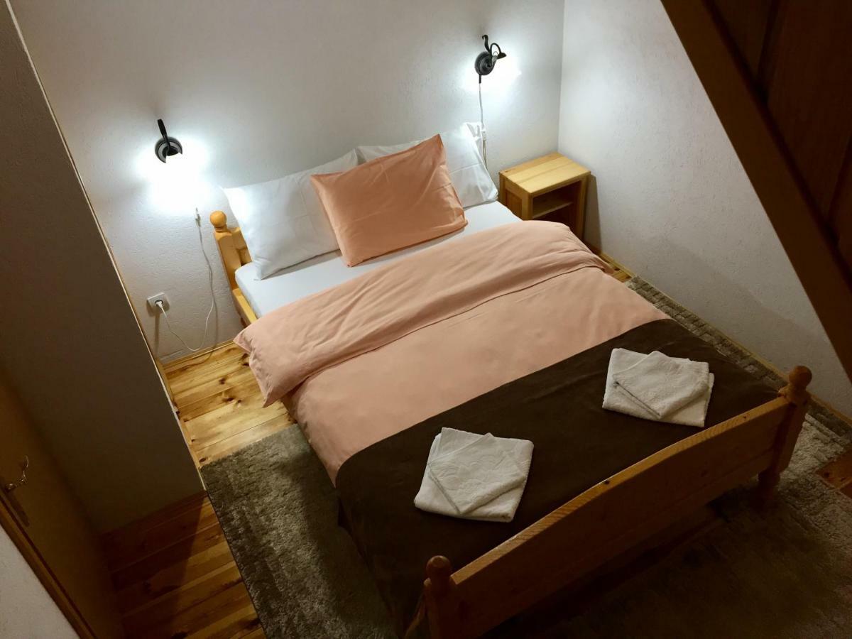 B&B Izvor Жабляк Экстерьер фото