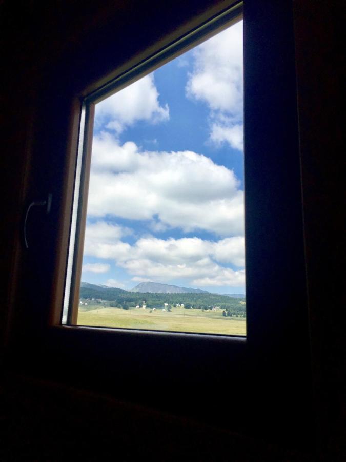 B&B Izvor Жабляк Экстерьер фото